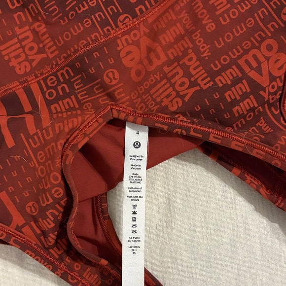 Lululemon Power Pivot Everlux Tank - Picture 3 of 3